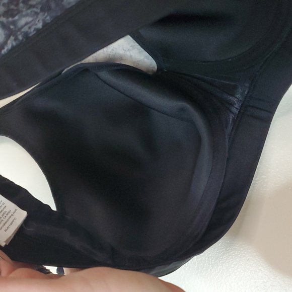 Brooks Maia Mid-Impact Underwire Sports Bra Size 34E Black Grey Marbled - Picture 11 of 11